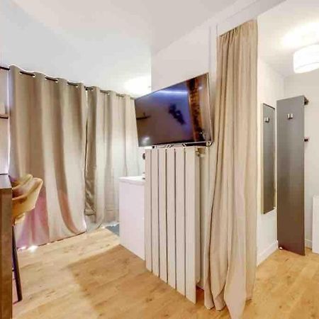 Appartement Panorama - A Seulement 15 Minutes Des Champs-Elysees Clichy Exteriör bild