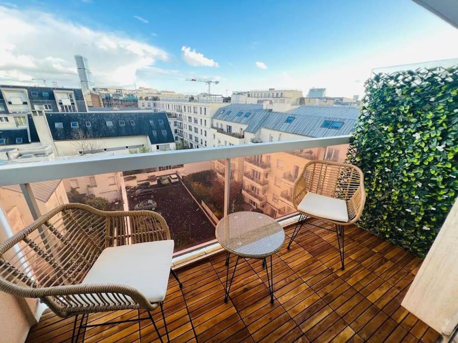 Appartement Panorama - A Seulement 15 Minutes Des Champs-Elysees Clichy Exteriör bild
